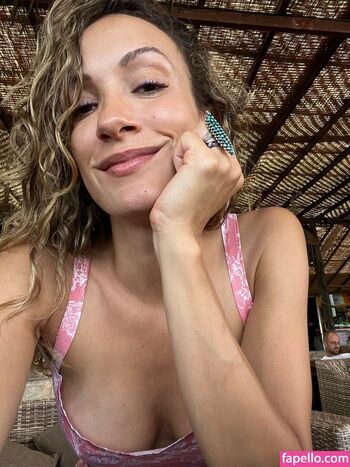 Jennifer harrison image