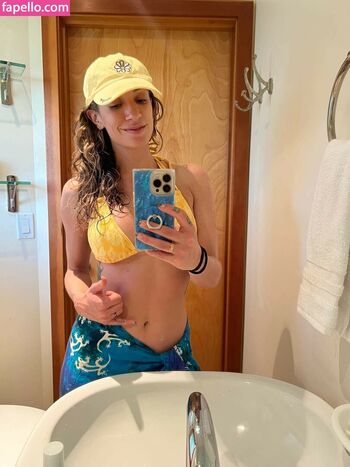 Jennifer harrison image