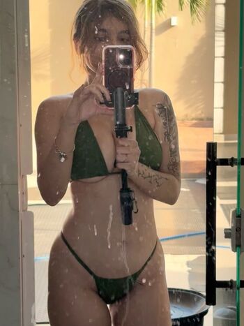 Jennifer stryxw image