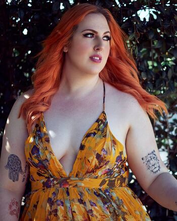 Jenny glamazon image