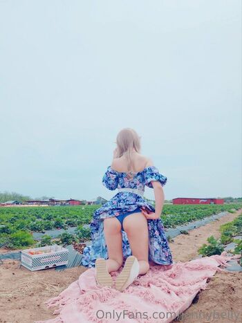 Jennybelly image