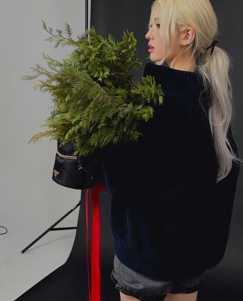 Jeon Somi/ENNIK SOMI