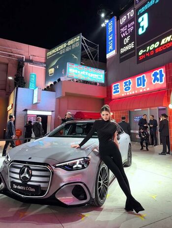 Jeon somi page 2 image