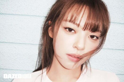 Jeongyeon image