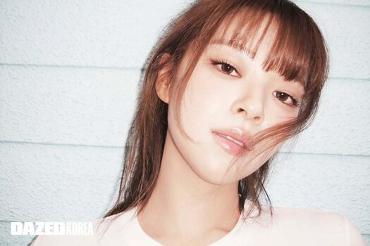 Jeongyeon image