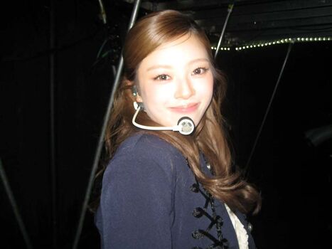 Jeongyeon image
