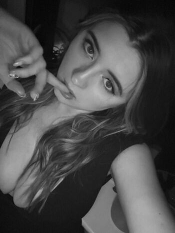 Jess andrewssss image