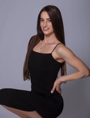 Jessica van den heever image