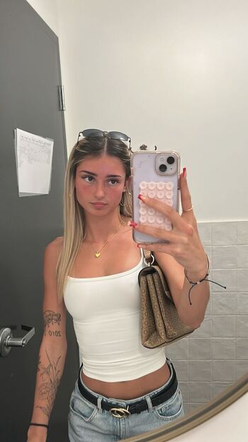 Jessicalovelyy image