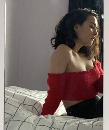 Jessie mei li image