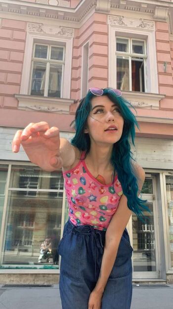 Jessie paege page 2 image