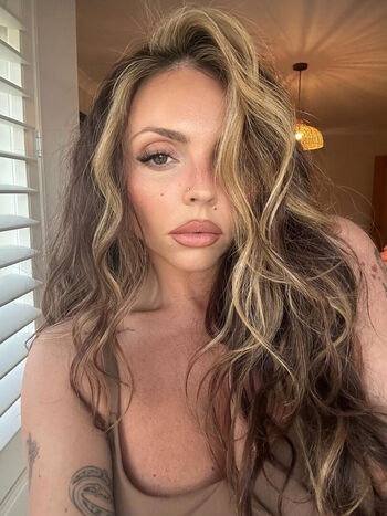 Jesy nelson image