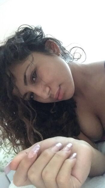Jhenifer torres image