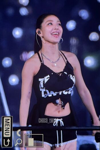 Jihyo page 3 image