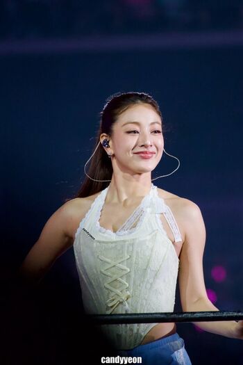 Jihyo page 3 image
