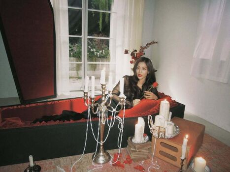 Jihyo page 2 image