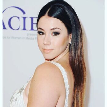 Jillian rose reed image