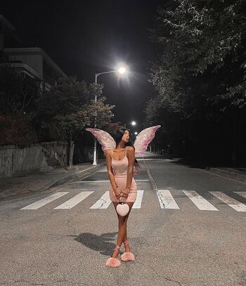 Jinn juni page 2 image