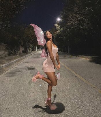 Jinn juni page 2 image