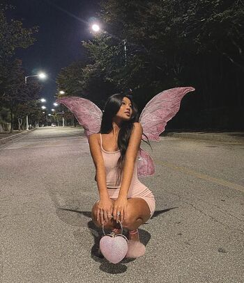 Jinn juni page 2 image