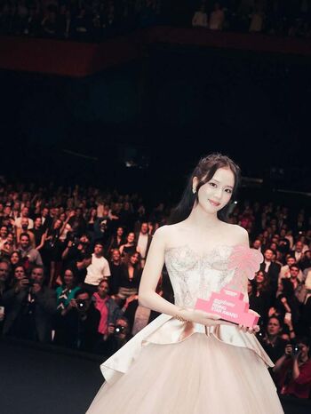 Jisoo 1 page 3 image