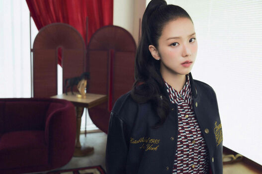 Jisoo 1 image