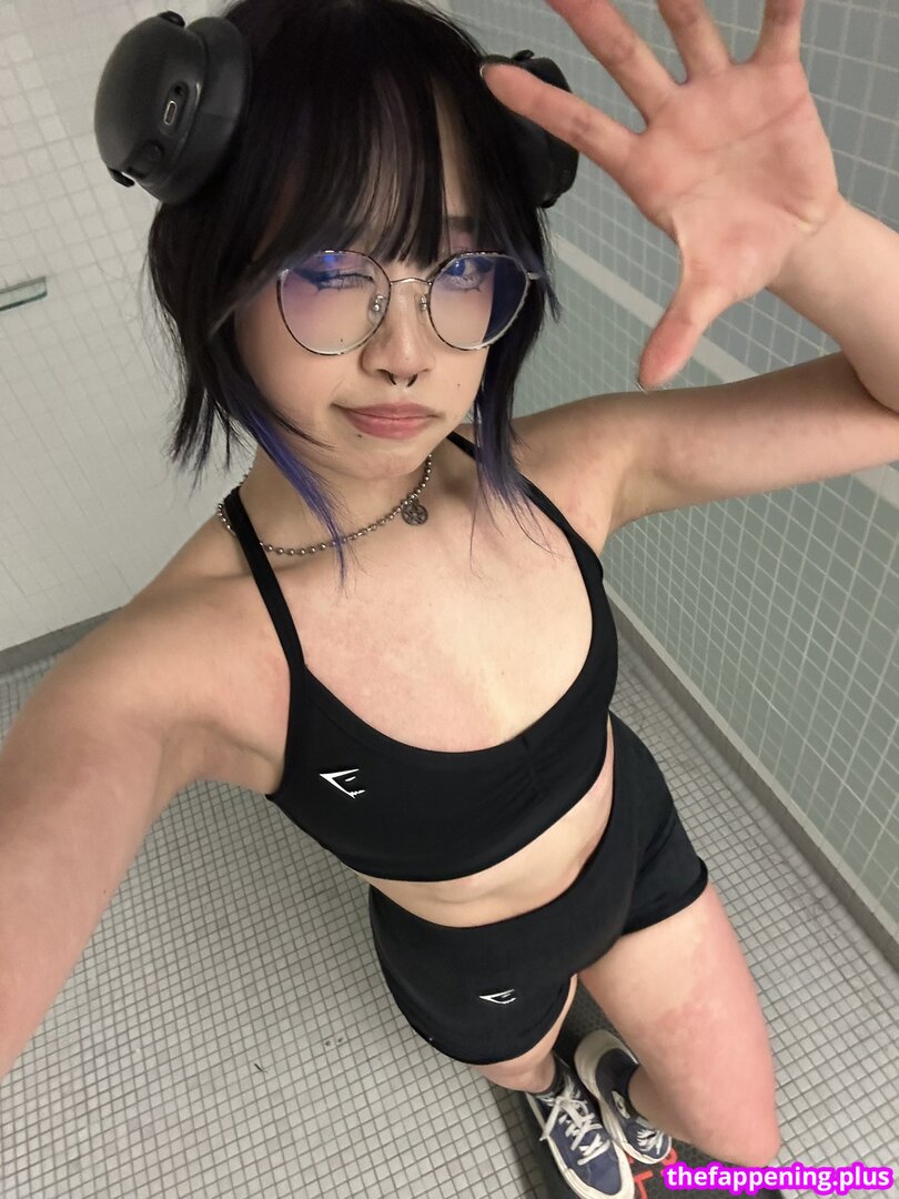 Janet He / https: / jjanethe / jjanethee / jjanether6 Çıplak OnlyFans Fotoğrafı #9