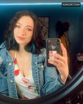 Jodelle ferland page 2 image