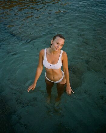 Joelle friend image