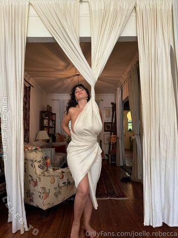 Joelle Rebecca