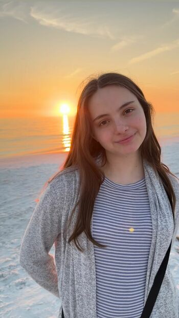 Joely engelbert image