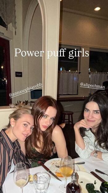 Joey king page 4 image