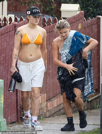 Jojo siwa page 3 image