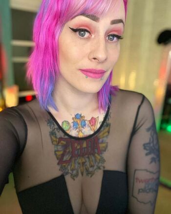 Jojosaysbreee image