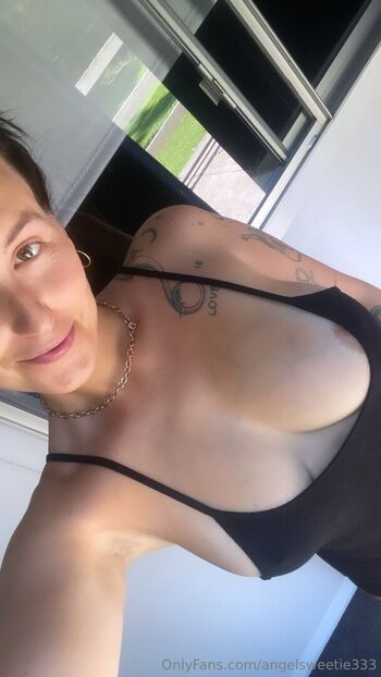 Jordansarah 1 image