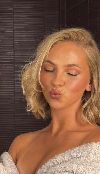 Jordyn jones 1 page 6 image