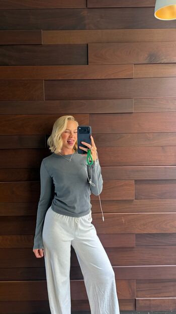 Jordyn jones 1 page 6 image