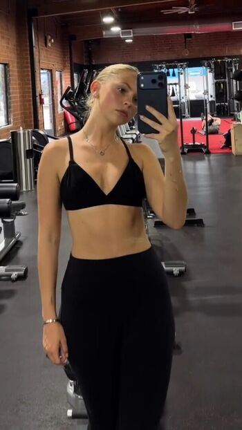 Jordyn jones 1 page 4 image