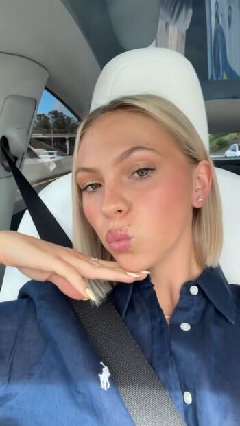 Jordyn jones 1 page 2 image