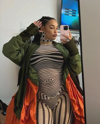 Jorja smith image