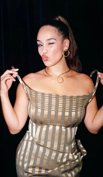 Jorja smith image