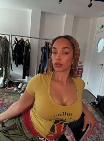 Jorja smith image