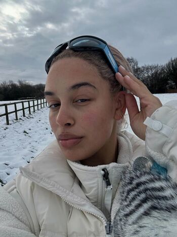 Jorja smith image