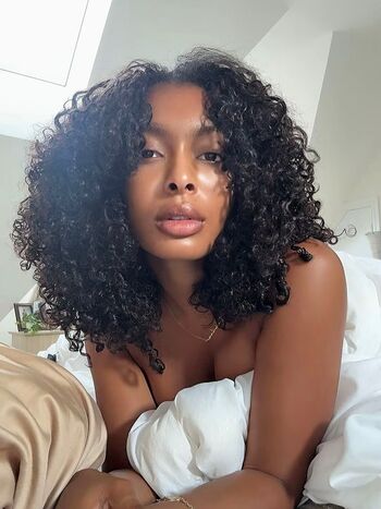 Jourdan riane image