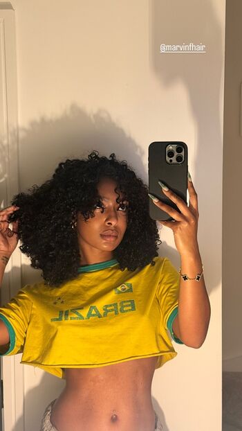 Jourdan riane image