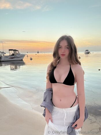 Julesbjorn Eva Langwin