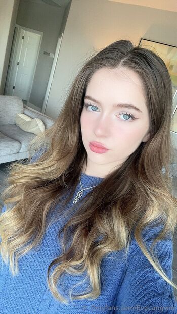 Julesbjorn Eva Langwin