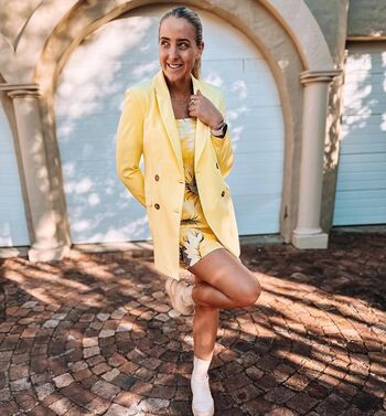 Juli kleinhans image