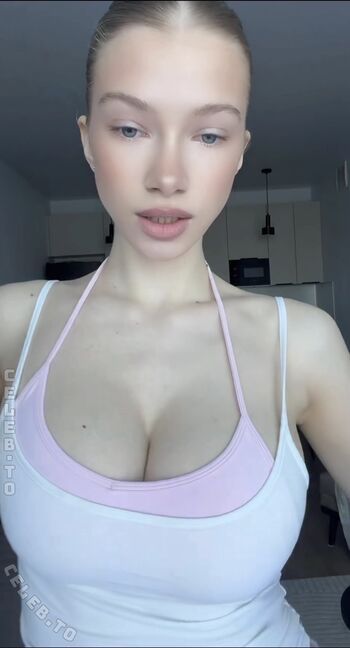 Juli stellare image