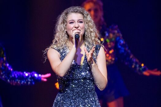 Julia boschman image